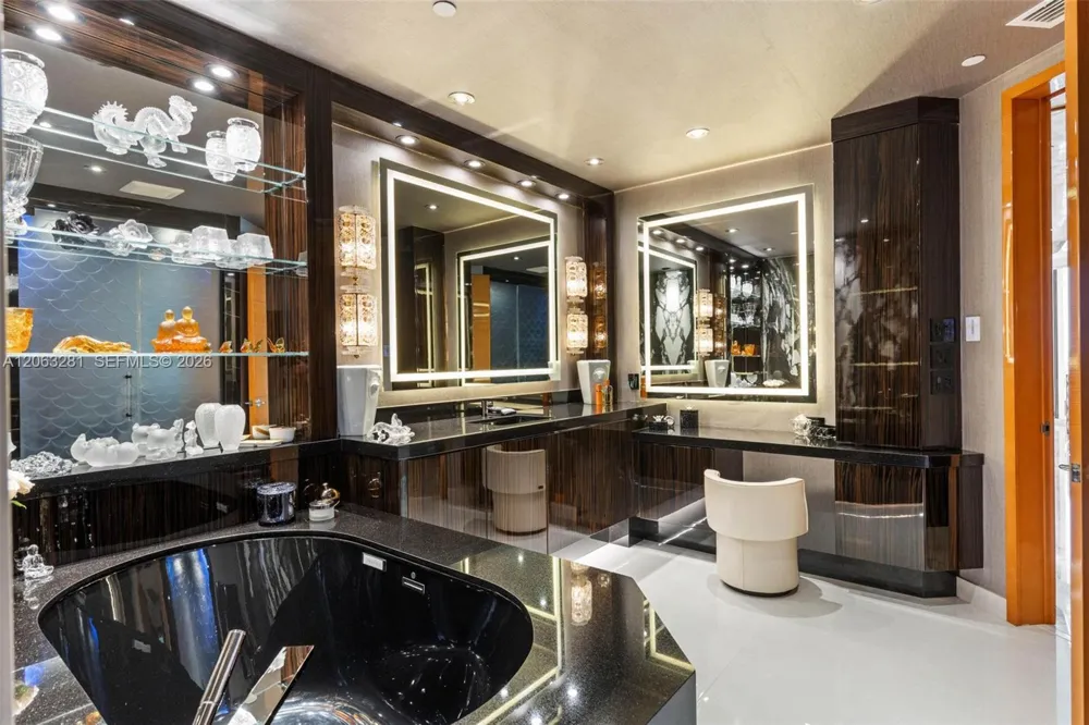 16047 Collins Ave #603 Sunny Isles Beach, FL 33160