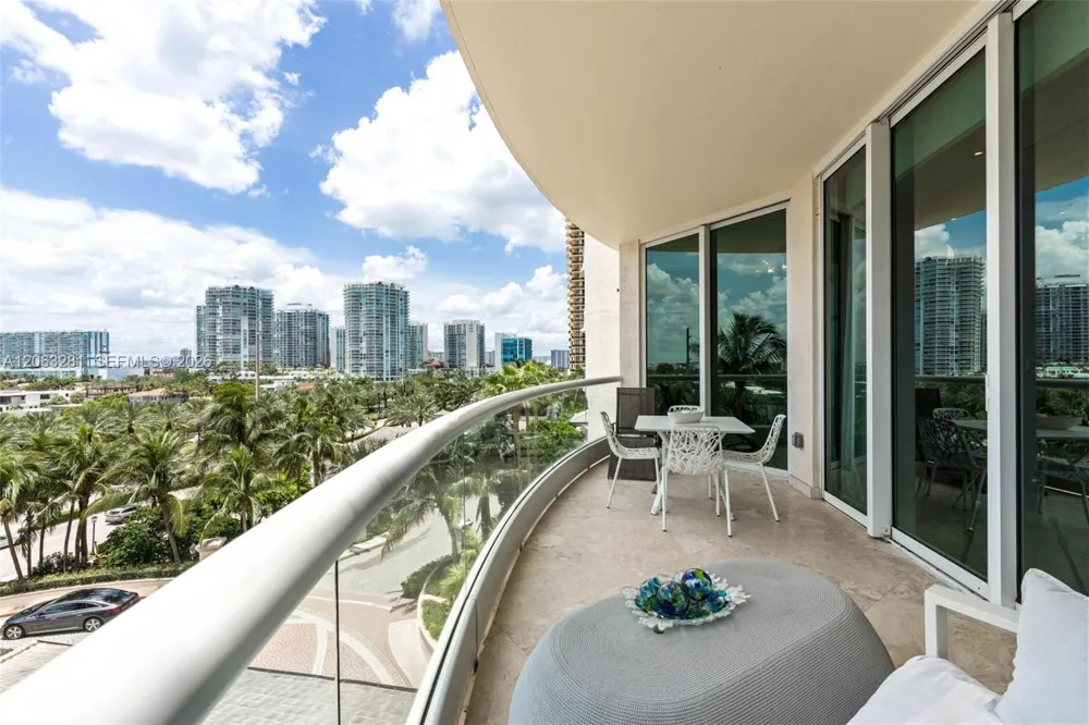16047 Collins Ave #603 Sunny Isles Beach, FL 33160