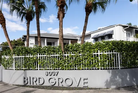 3007 Bird Ave #11