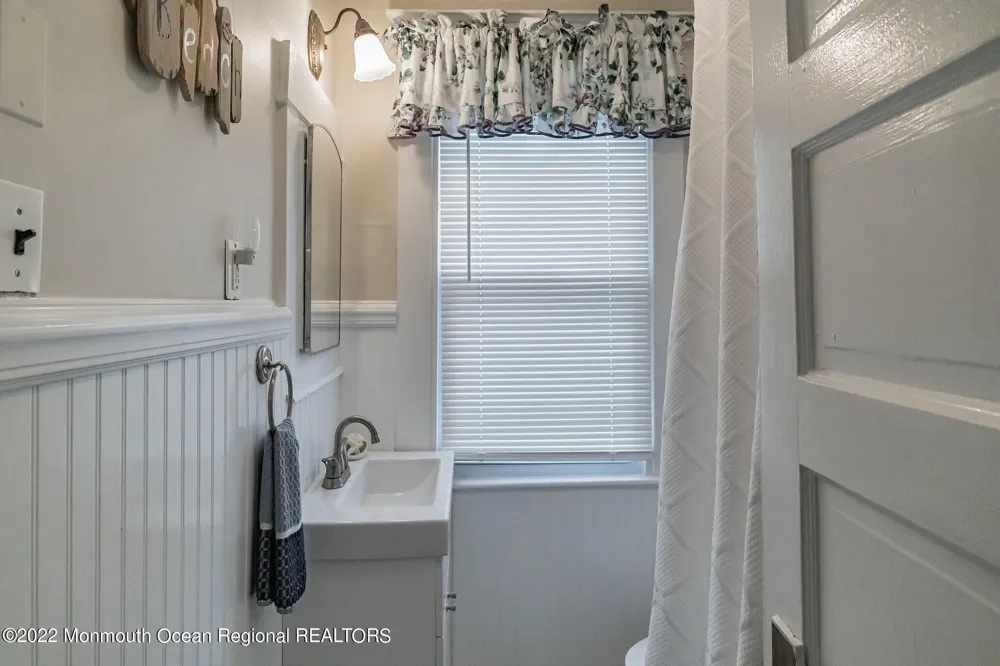 51 Seadrift Avenue Highlands, NJ 07732