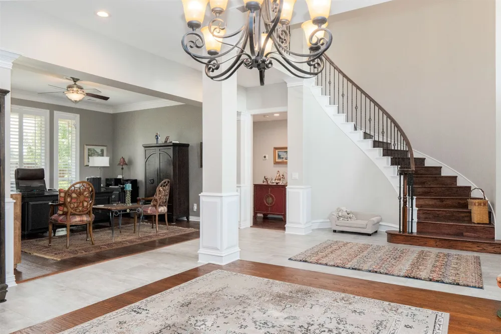 906 Nottingham Circle Southlake, TX 76092