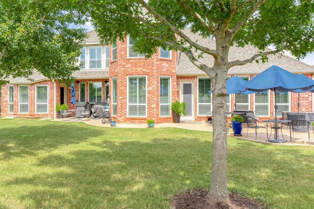 906 Nottingham Circle Southlake, TX 76092