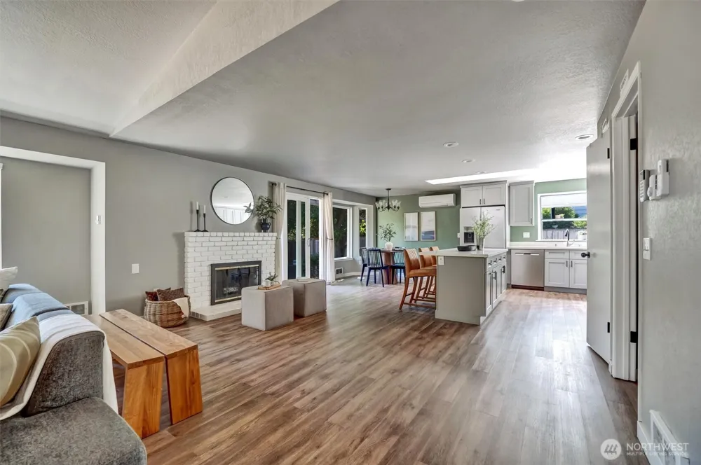 4830 154th Place SW Edmonds, WA 98026