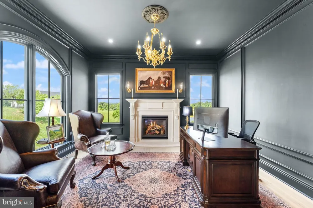 23060 MUNSUN PLACE Leesburg, VA 20175