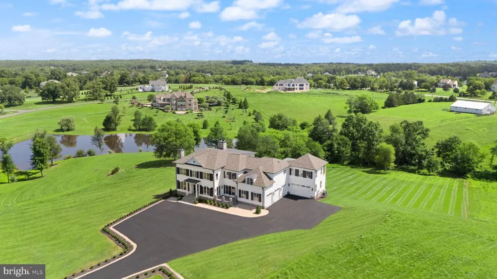 23060 MUNSUN PLACE Leesburg, VA 20175