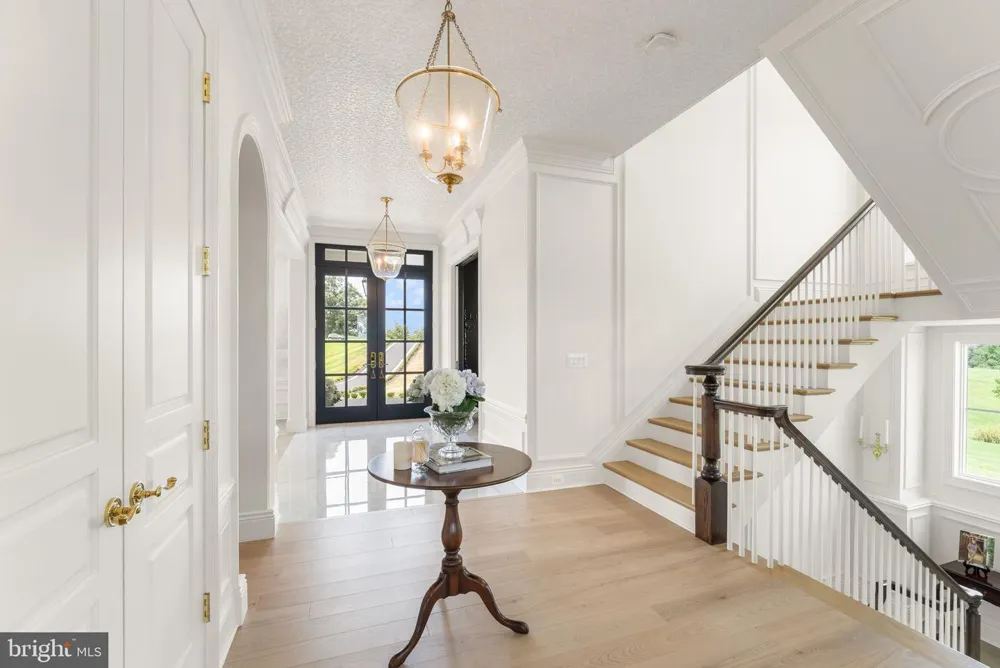 23060 MUNSUN PLACE Leesburg, VA 20175