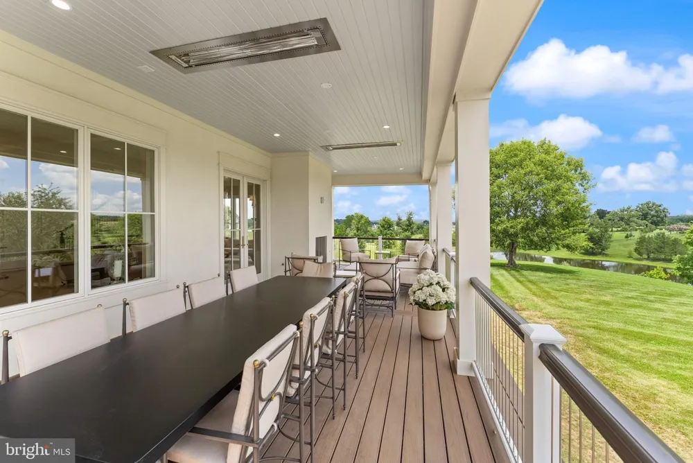 23060 MUNSUN PLACE Leesburg, VA 20175