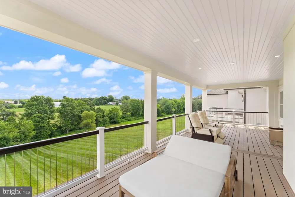 23060 MUNSUN PLACE Leesburg, VA 20175