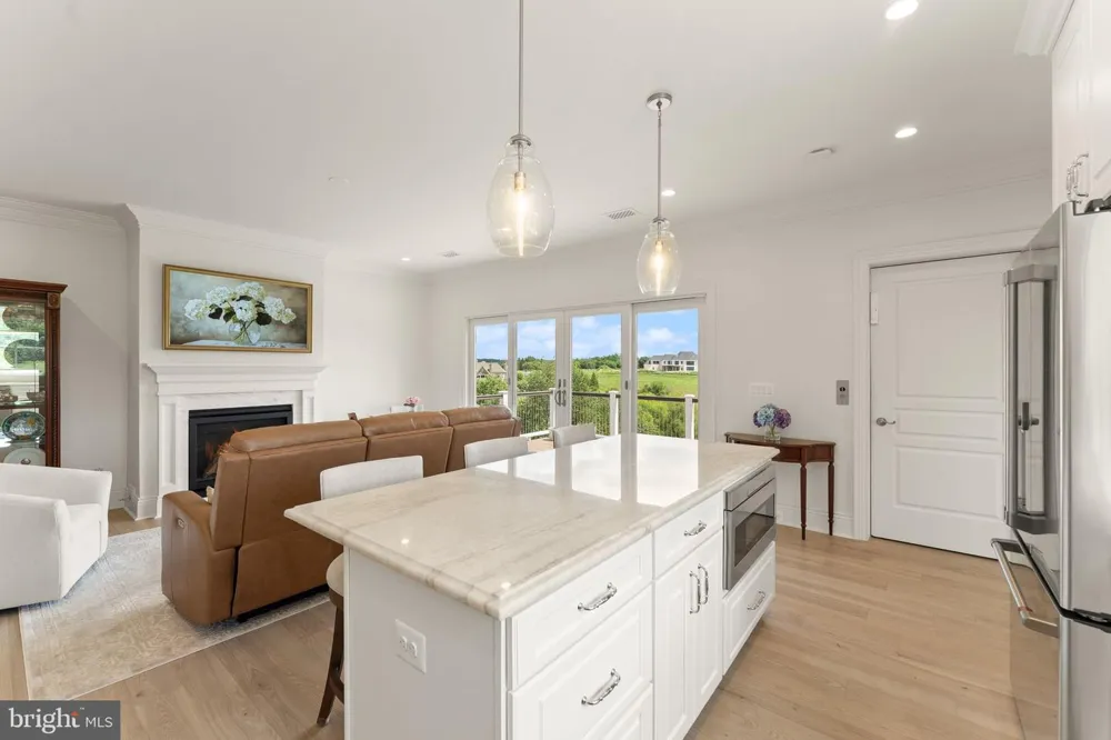 23060 MUNSUN PLACE Leesburg, VA 20175