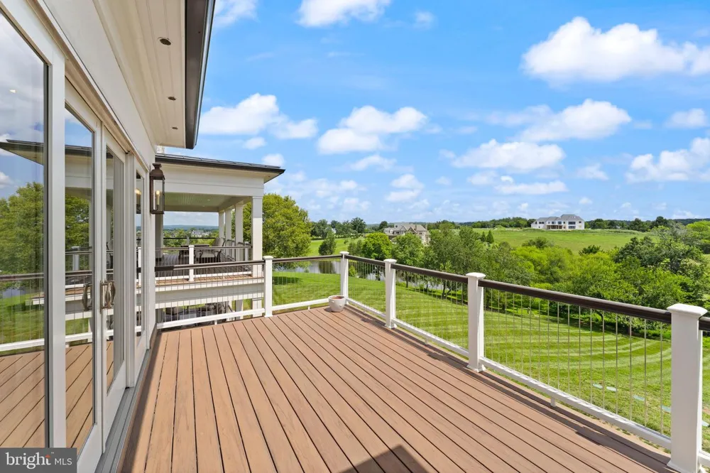 23060 MUNSUN PLACE Leesburg, VA 20175