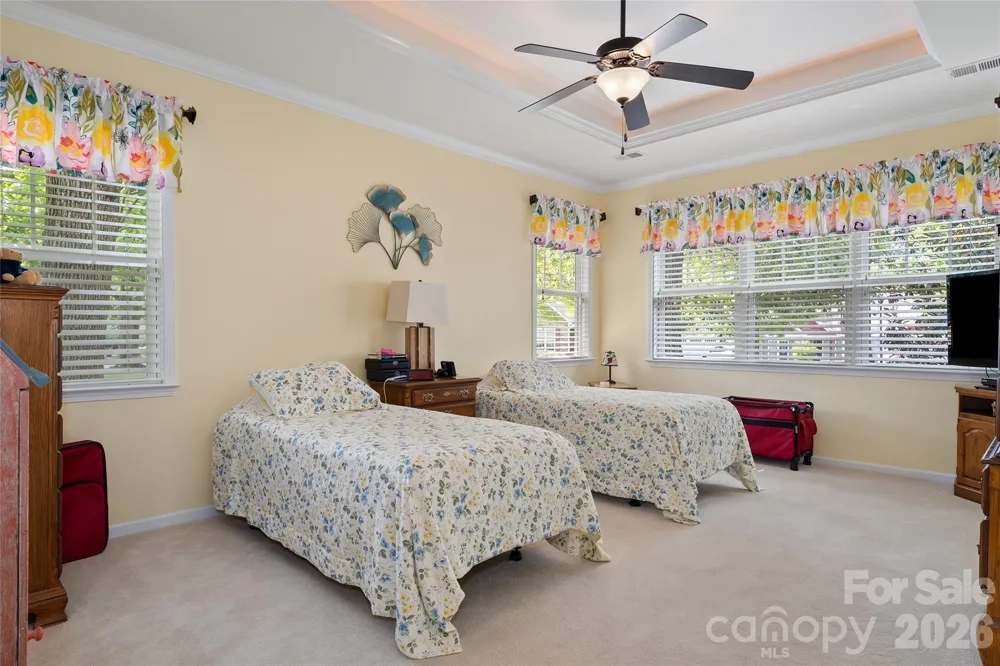 64 Eagle Pointe Way Flat Rock, NC 28731