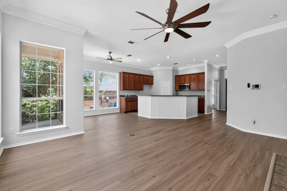 6819 Woodcrest Lane Sachse, TX 75048