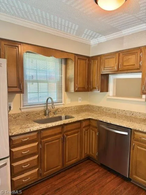 3789 Greenes Crossing Greensboro, NC 27410