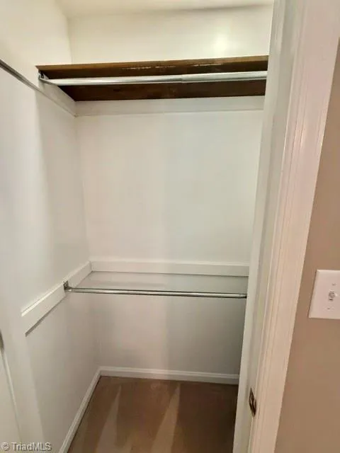 3789 Greenes Crossing Greensboro, NC 27410
