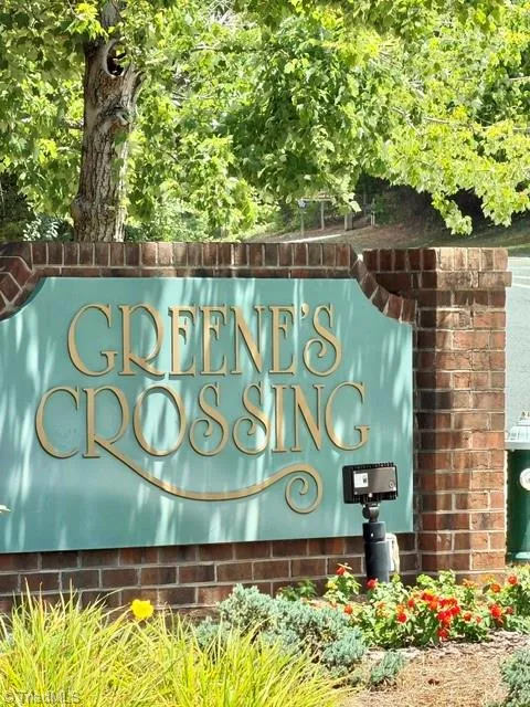 3789 Greenes Crossing Greensboro, NC 27410