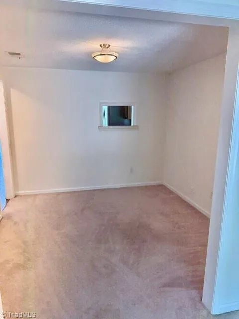 3789 Greenes Crossing Greensboro, NC 27410