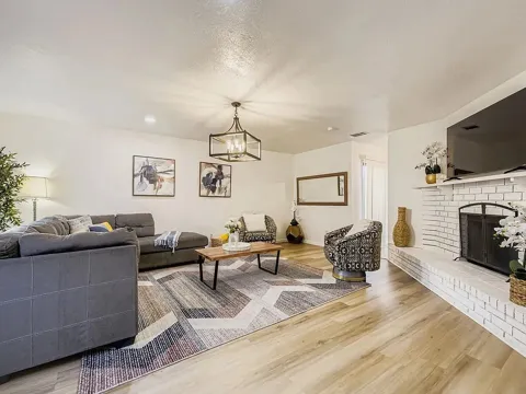 2001 Newbury Drive