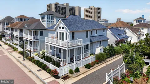 105 SUNRISE AVENUE