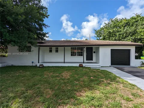 490 NW 90th St #.