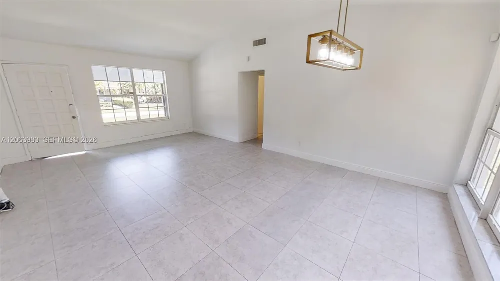 490 NW 90th St #. El Portal, FL 33150