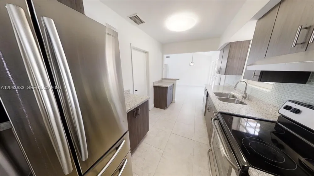 490 NW 90th St #. El Portal, FL 33150