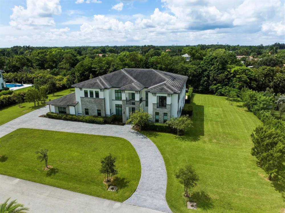 17130 Magnolia Estates Drive Southwest Ranches, FL 33331