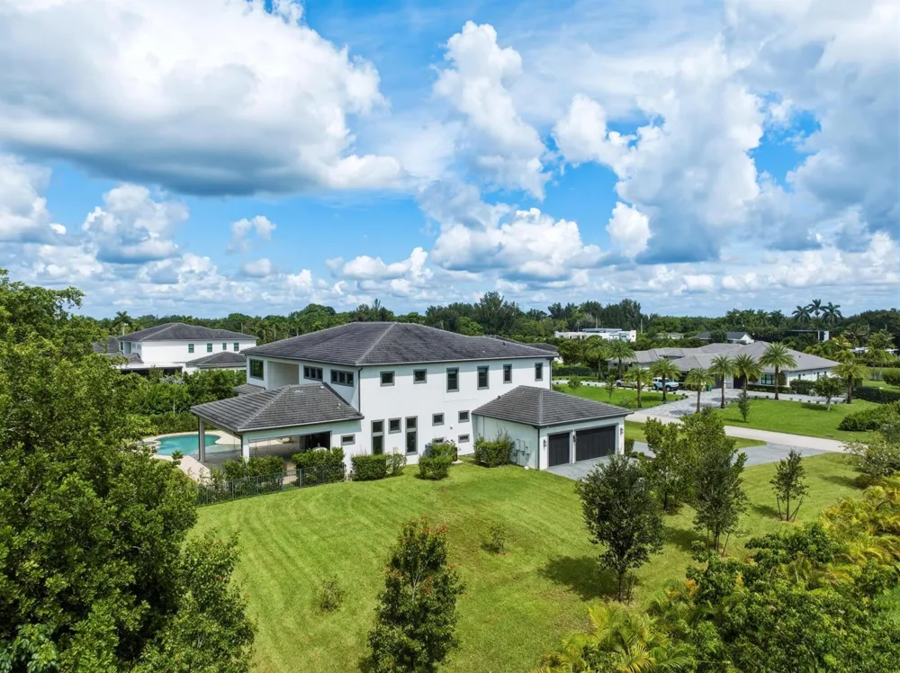 17130 Magnolia Estates Drive Southwest Ranches, FL 33331