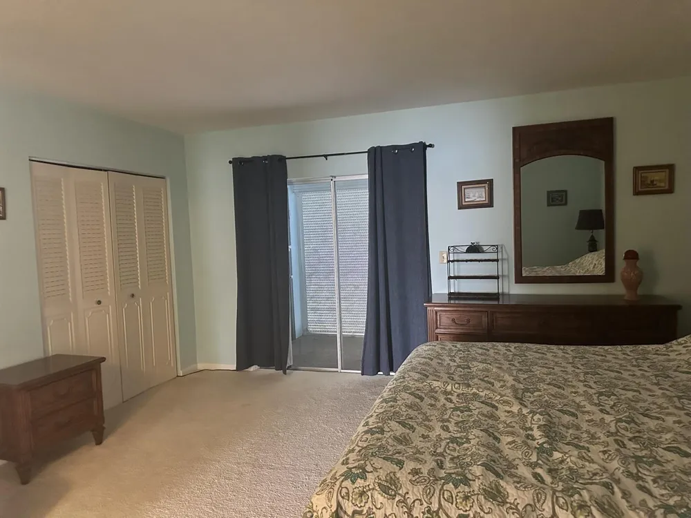 3080 LAKE OSBORNE DRIVE #206 