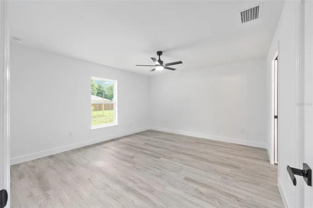 5861 NW 64TH STREET ocala, FL 34482