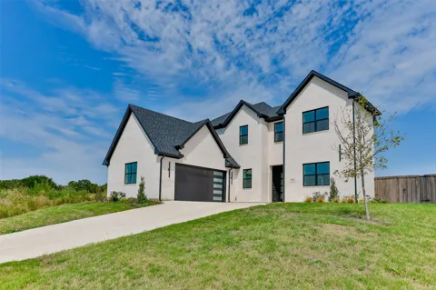 2703 Stonecrest Drive