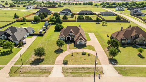 422 Rugged Drive