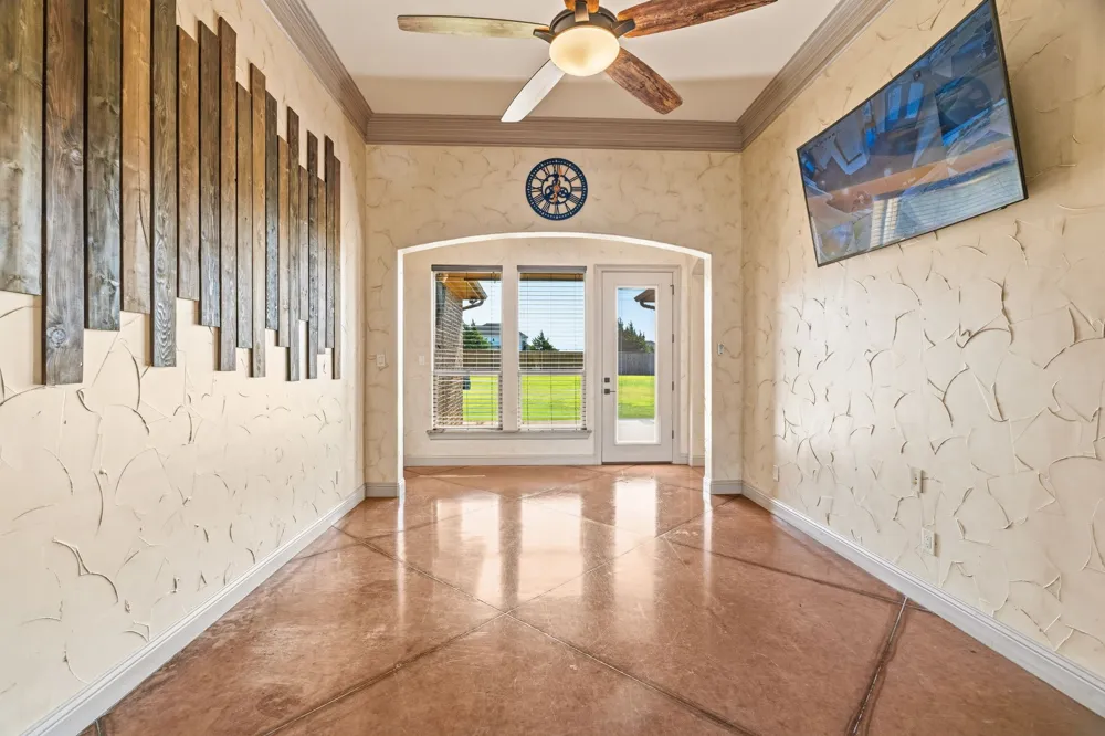 422 Rugged Drive Red Oak, TX 75154