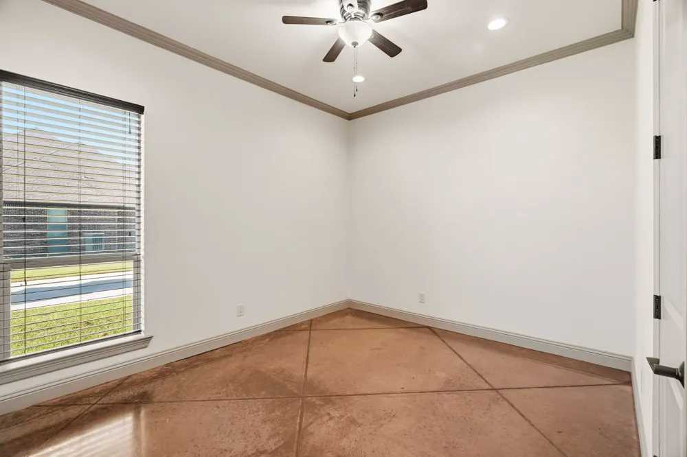 422 Rugged Drive Red Oak, TX 75154