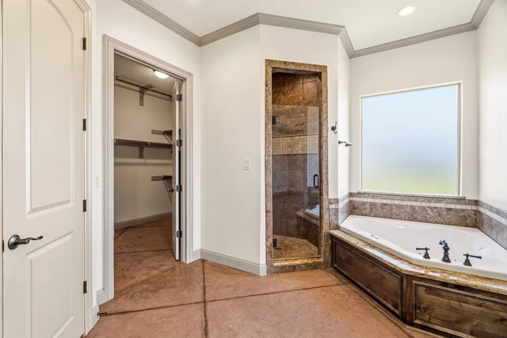 422 Rugged Drive Red Oak, TX 75154