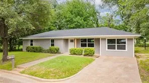 1109 Booker Avenue Mt Pleasant, TX 75455