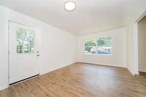 1109 Booker Avenue Mt Pleasant, TX 75455