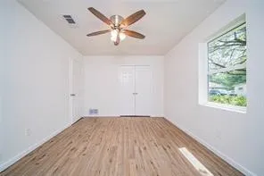 1109 Booker Avenue Mt Pleasant, TX 75455