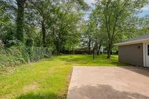 1109 Booker Avenue Mt Pleasant, TX 75455