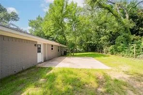 1109 Booker Avenue Mt Pleasant, TX 75455