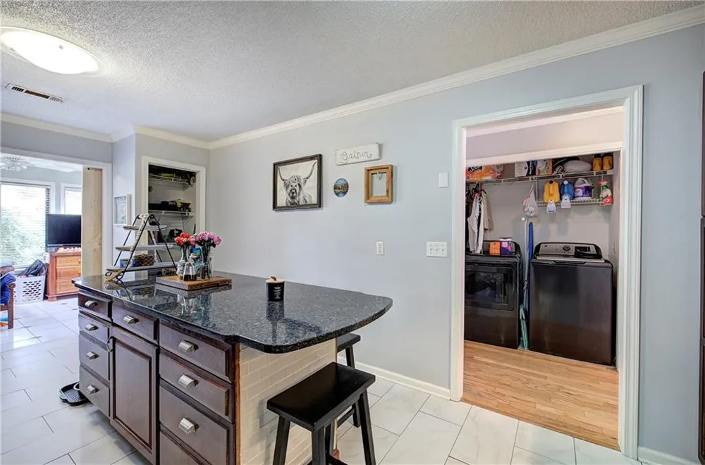 272 Mount Vernon Drive Calhoun, GA 30701