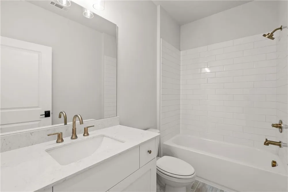 5683 Broad River View #440 Peachtree Corners, GA 30092