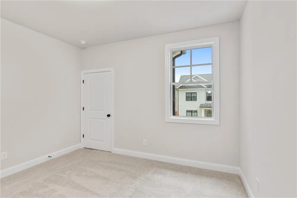 5683 Broad River View #440 Peachtree Corners, GA 30092