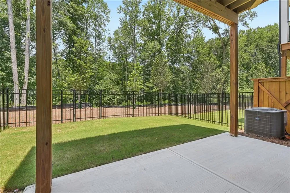 5683 Broad River View #440 Peachtree Corners, GA 30092