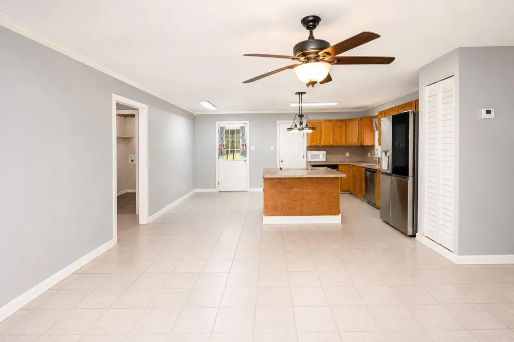 112 Lone Pine Drive Huffman, TX 77336