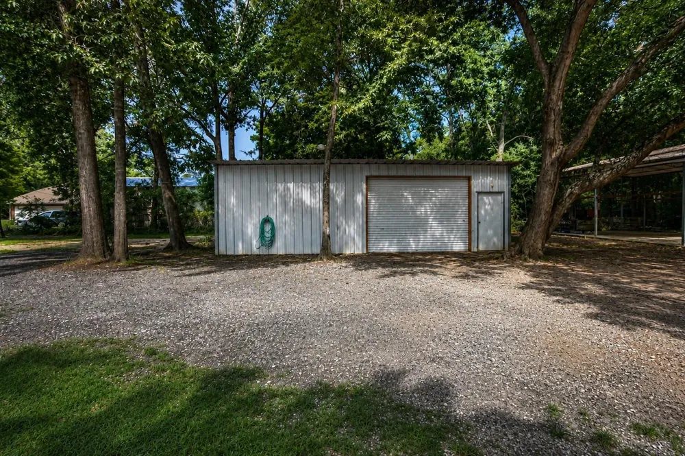 112 Lone Pine Drive Huffman, TX 77336