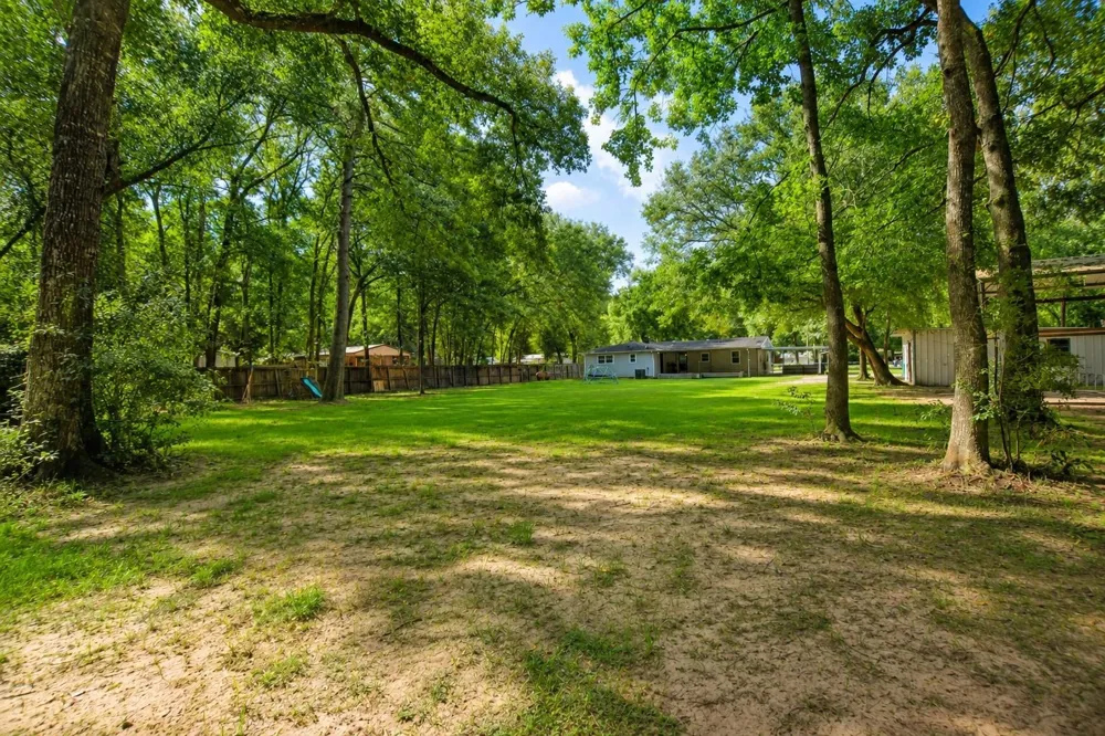 112 Lone Pine Drive Huffman, TX 77336