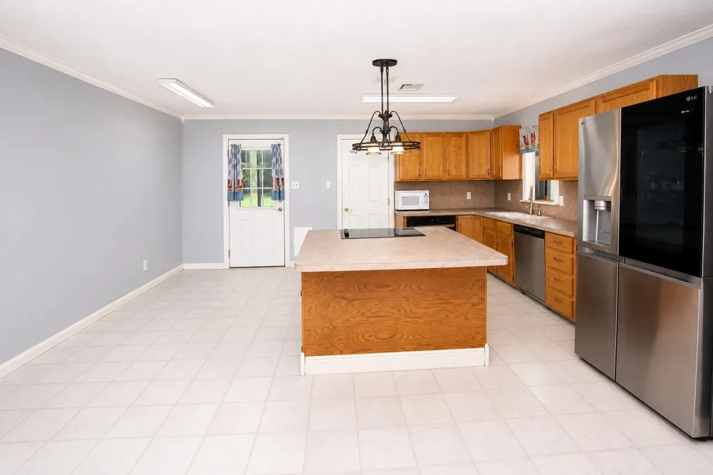 112 Lone Pine Drive Huffman, TX 77336