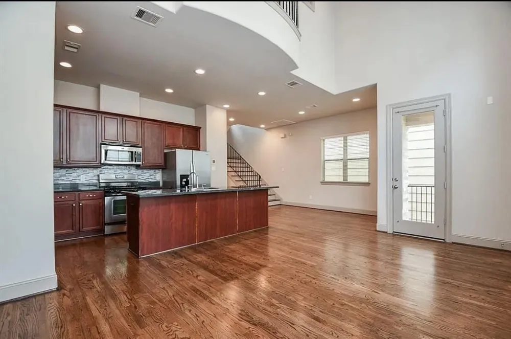 2908 Leeland Street Houston, TX 77003