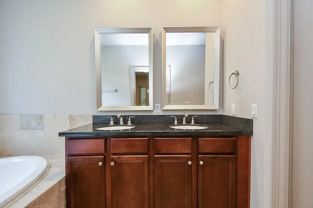 2908 Leeland Street Houston, TX 77003