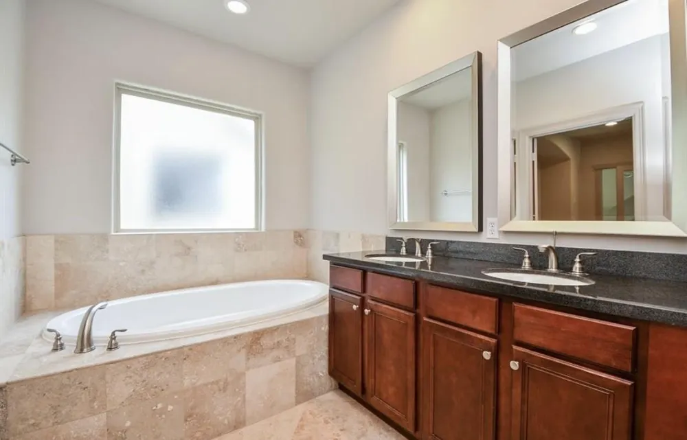 2908 Leeland Street Houston, TX 77003